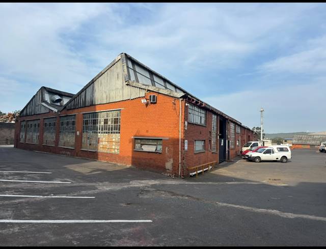 8,000M² MINI FACTORY FOR SALE IN ISIPINGO RAIL